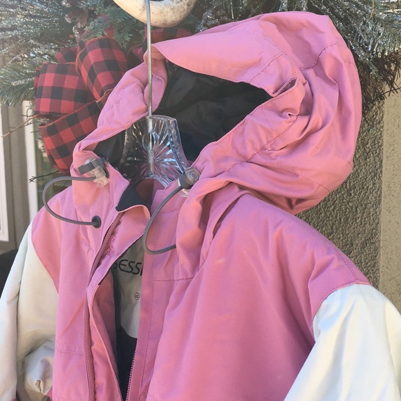 Snow Jacket - Picture 5 of 5